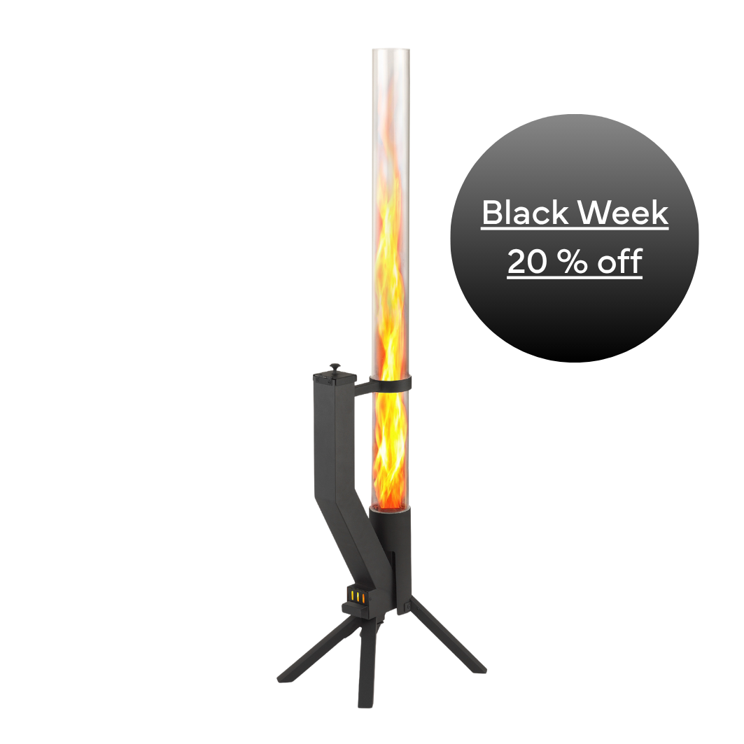 Schwarzes Feuerrohr mit Flamme im Glaszylinder, daneben ein schwarzer Kreis mit „Black Week – 20 % off“.