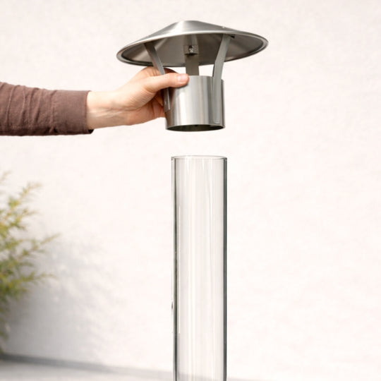 Tube de feu Gardenflare Premium Pare-étincelles lors de la mise en place sur le tube en verre